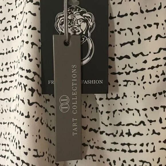 NWT Tart Carina Sleeveless Ink Stripe Pattern V-Neck Blouse Size S - Picture 4 of 9